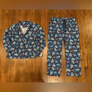 Women’s size medium Hanukkah pajamas glow-in-the-dark 2-piece stars menorahs